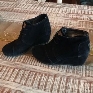 Toms Wedges